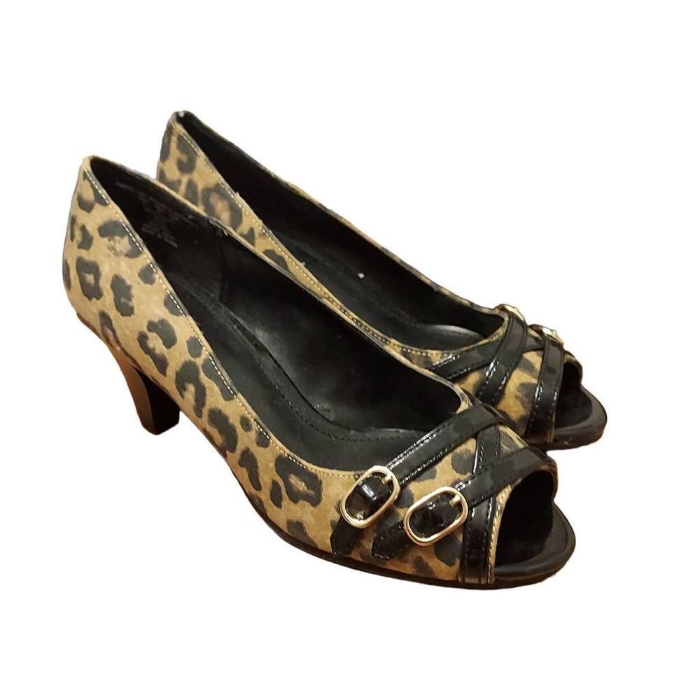 Jaclyn Smith ex cond  size 5